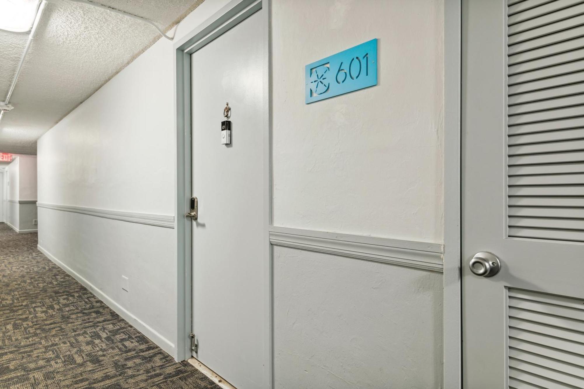 Oceanfront Beach House, Satellite Beach Room photo